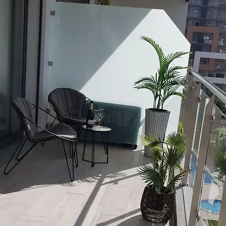 Charming Monte On Floor. Apartmán *