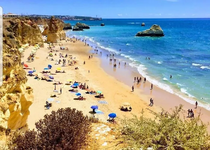 Charming Monte On Floor. * Portimão