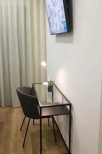 Charming Monte On Floor. * Portimão