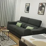 Charming Monte On Floor. Appartement *