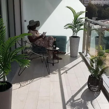 公寓 Charming Monte On Floor. *